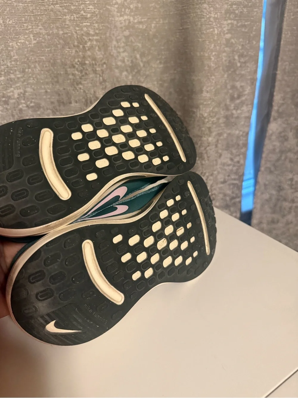 Nike Women's Teal Lace-Up Athletic Sneakers